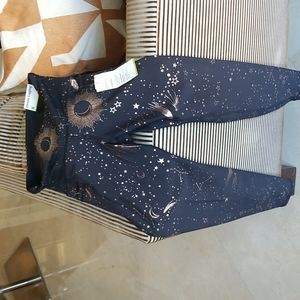 Old Navy brand new Elevate leggings